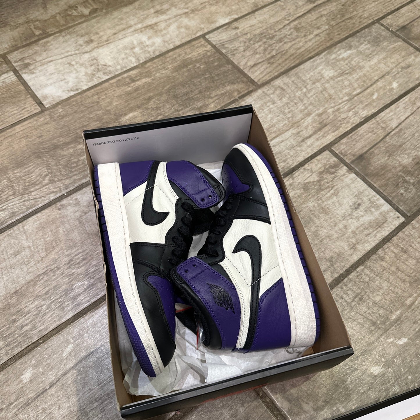 Jordan 1 Court Purple