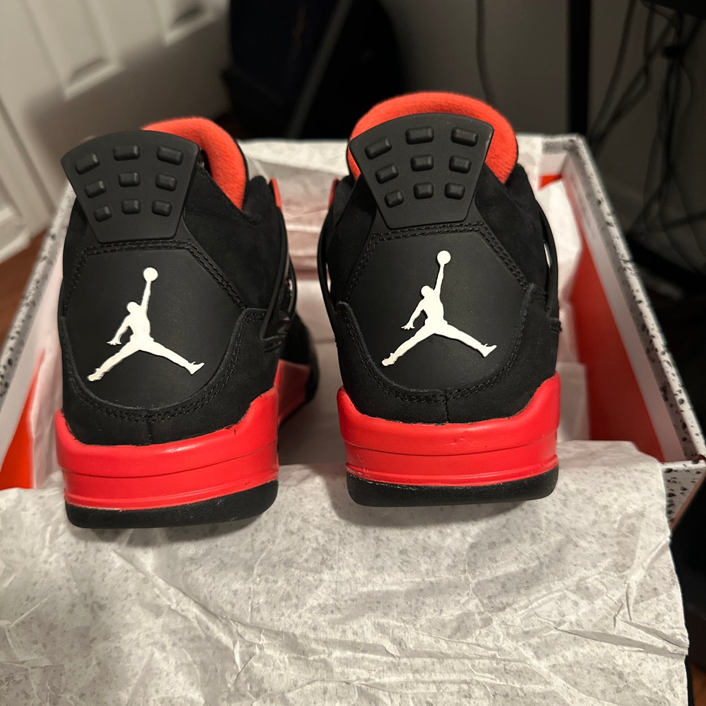 Jordan 4 Red Thunder