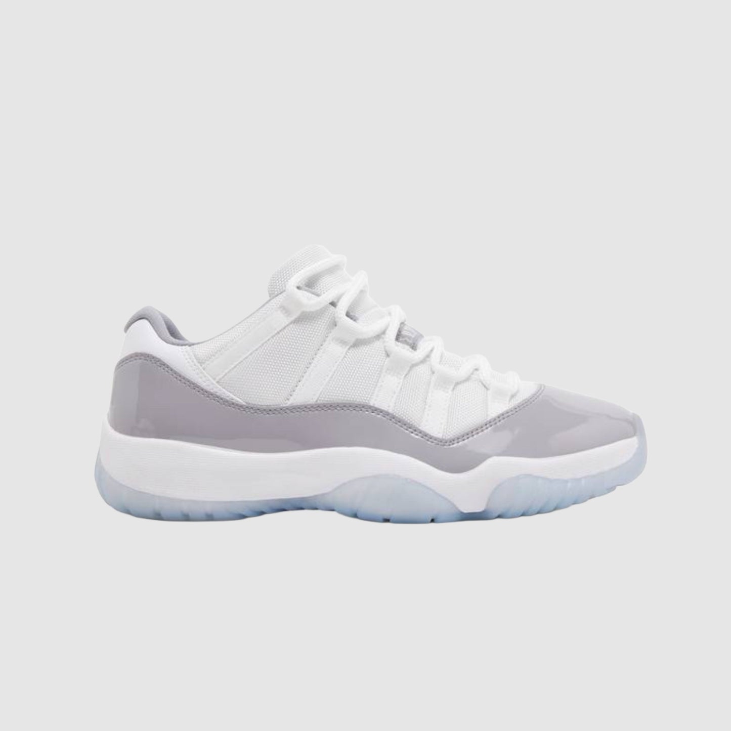 Jordan 11 Low cement grey