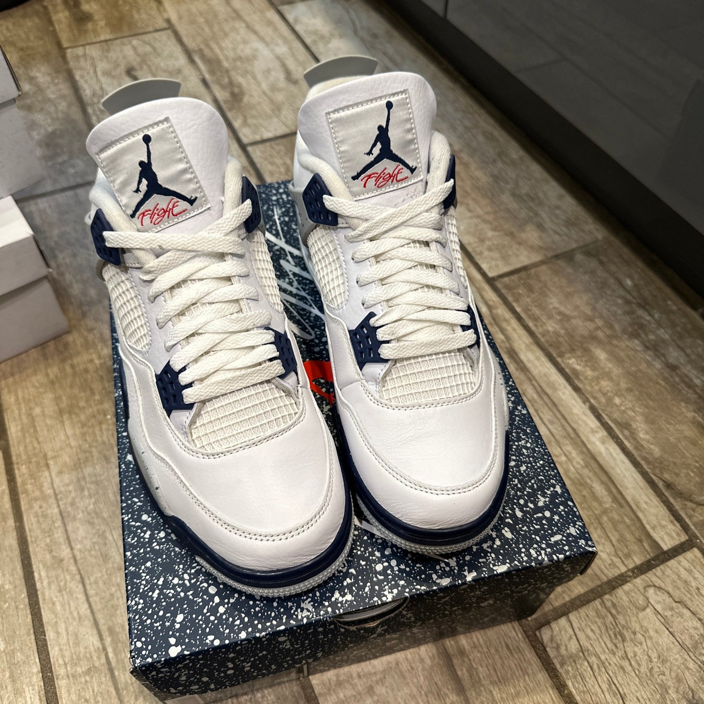 Jordan 4 Midnight Navy